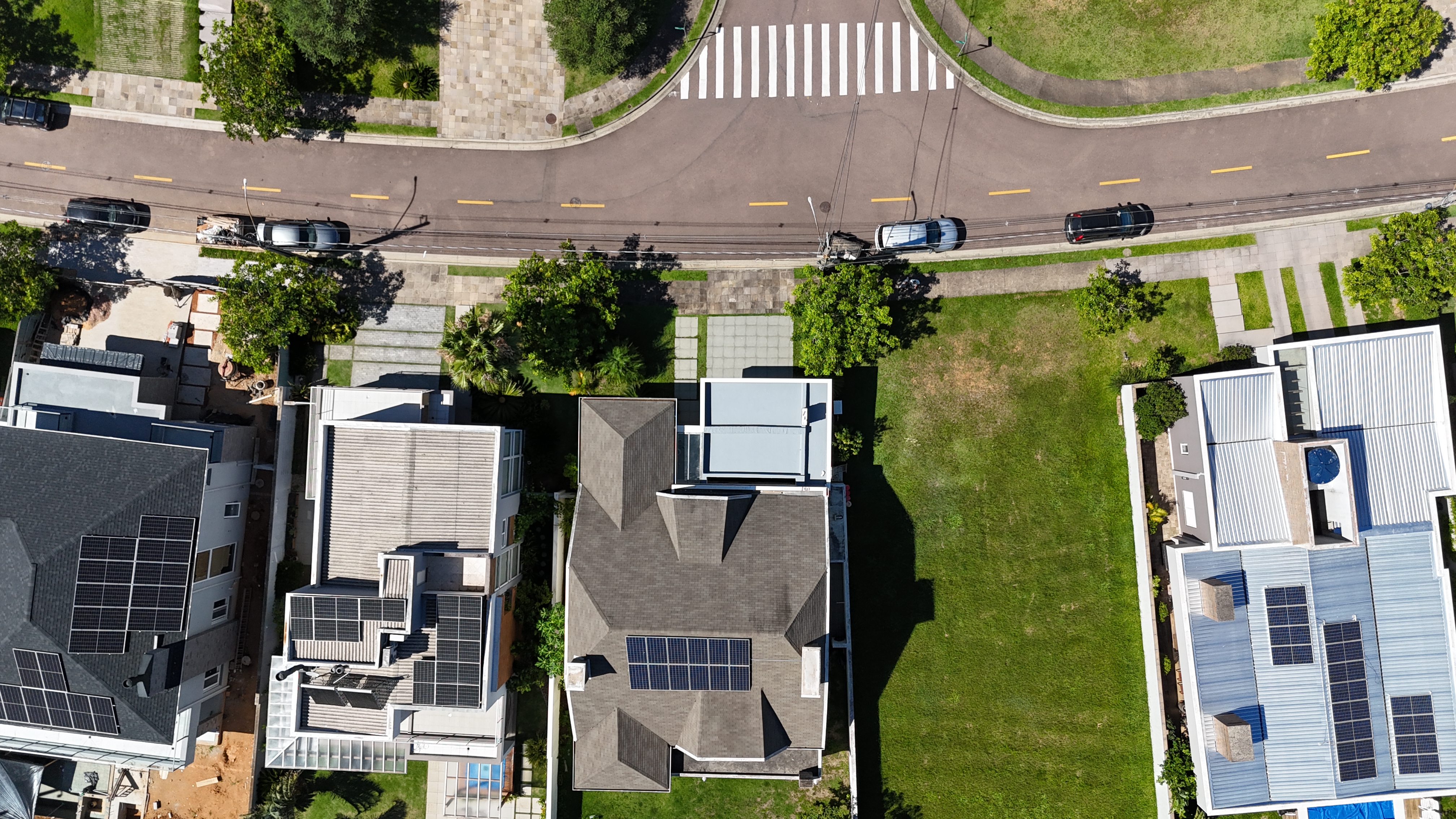 Vista aérea da edificação — registro por drone